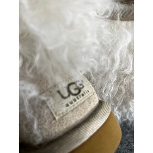 UGG Boots 6 Mongolian Fur Short Cuff Sheepskin Cream Ski Outdoor Worn Once - Picture 5 of 8